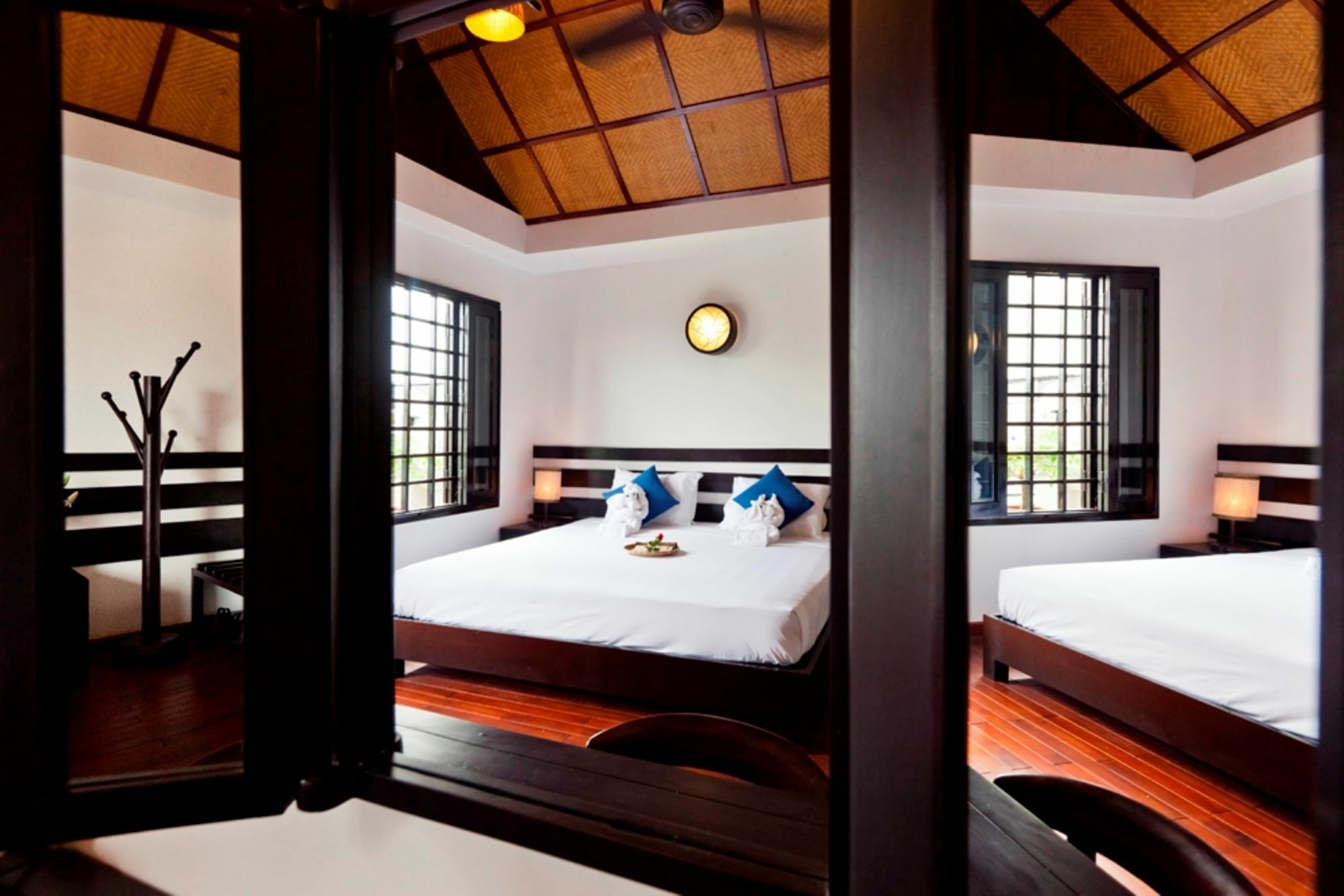 Khách sạn Cinnamon 3*